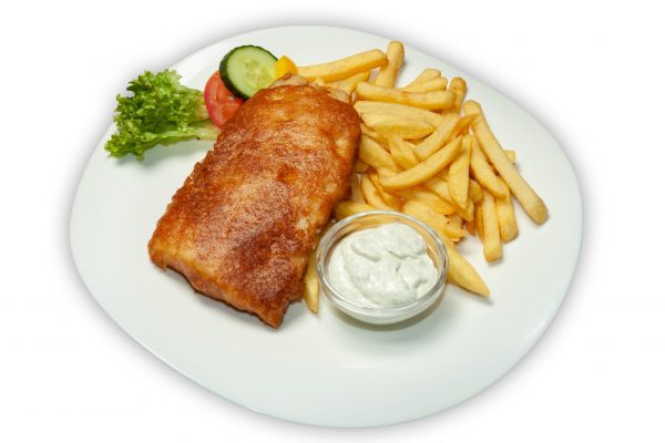 Backfisch mit Pommes und Remoulade